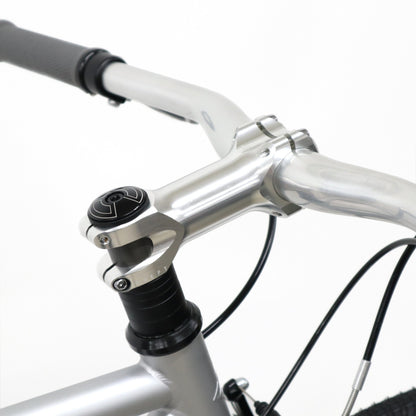 Tutto Plus silver bootleg（original custom bike｜Cues 9S）
