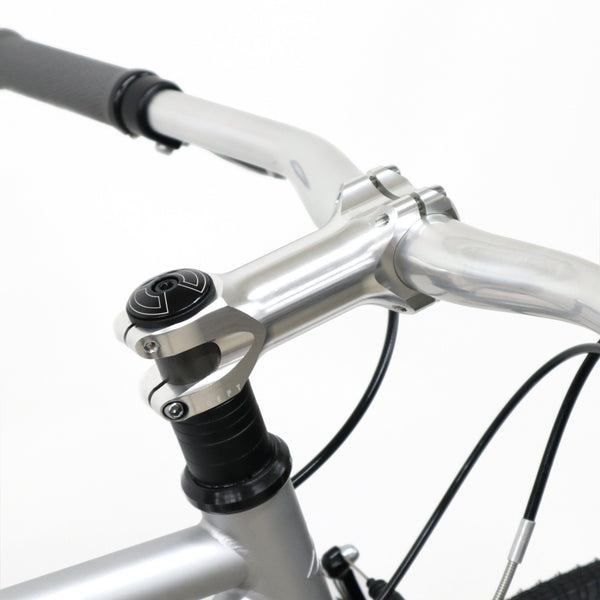 Tutto Plus silver bootleg（original custom bike｜Cues 9S）
