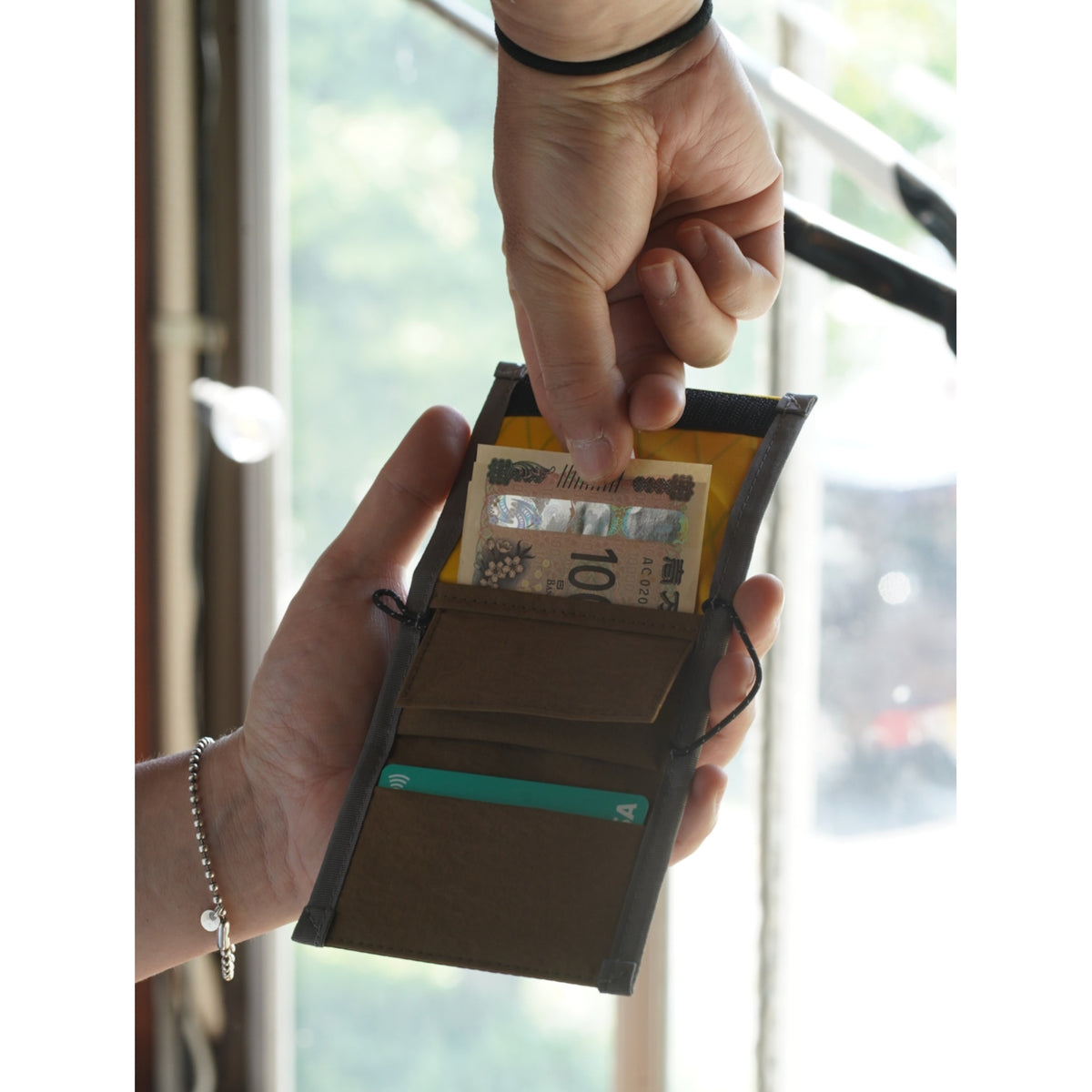 Everything wallet（KONBU）