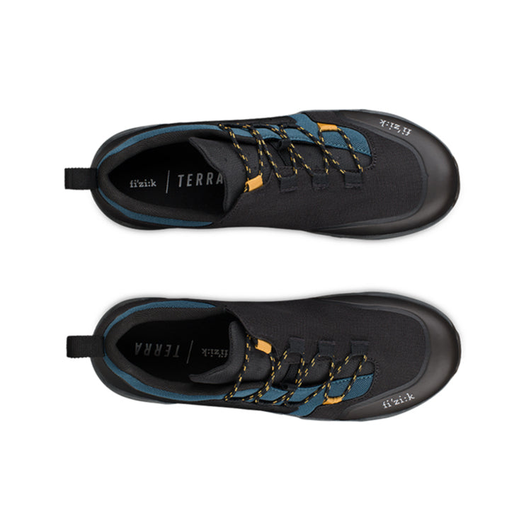 fi'zi:k｜fi'zi:k TERRA ERGOLACE X2｜歩きやすさと走破性を両立した