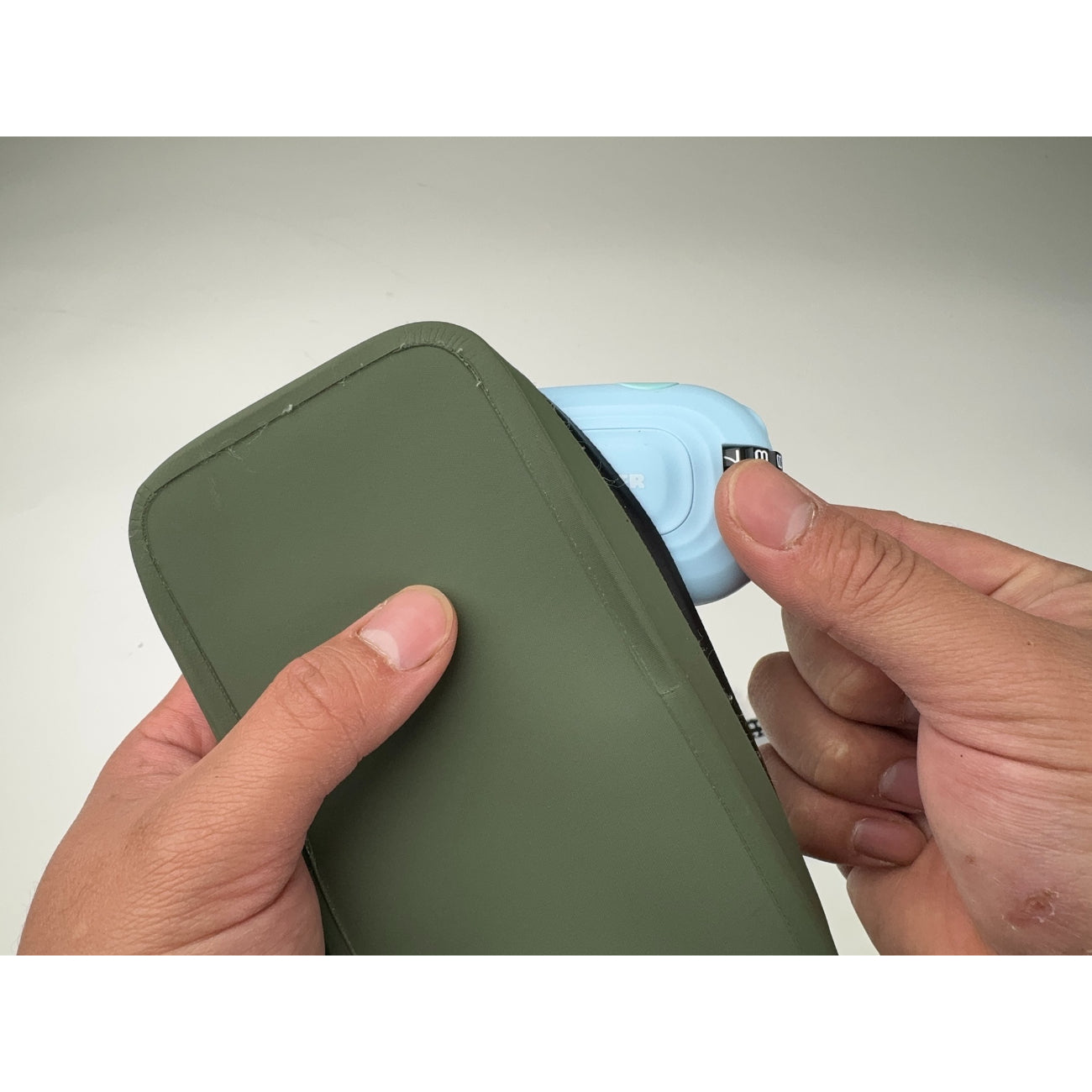 TANNER WIRED LOCK TANNER ワイヤーロック proloop 自転車ロック サブロック コンパクト ヘルメットロック 自転車 電動アシスト バッテリー盗難対策 自転車用ワイヤーロック 軽量ロック ポータブル