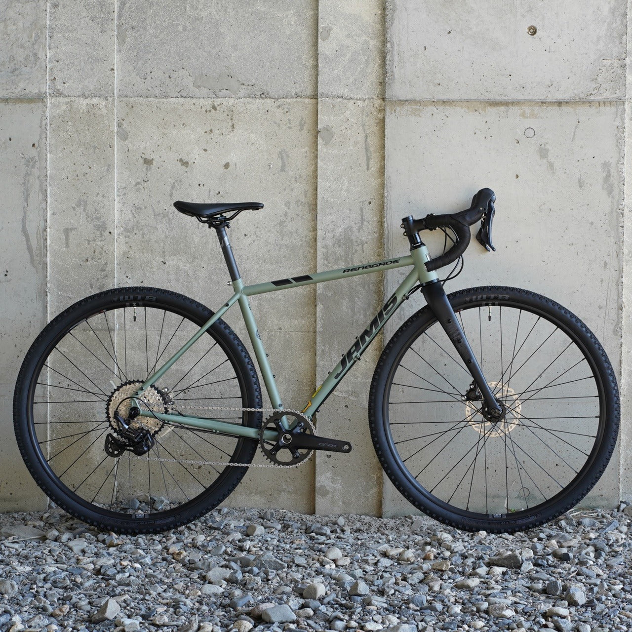 JAMIS RENEGADE S2｜Reynolds631クロモリで走る軽快グラベルロード