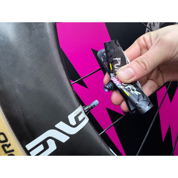 ROAD & GRAVEL TUBELESS SEALANT
