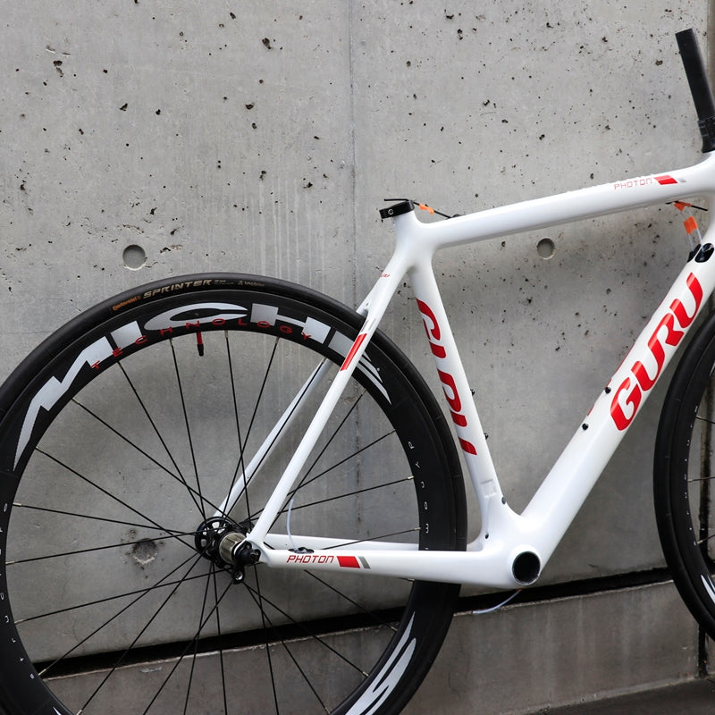 GURU / 【在庫SALE / セール】PHOTON V4（ホワイト/レッド） – 京都の