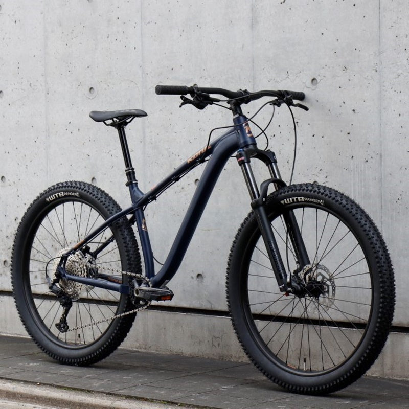 KONA BIG HONZO 2026年モデル 27.5+ハードテイルMTB Matte Midnight