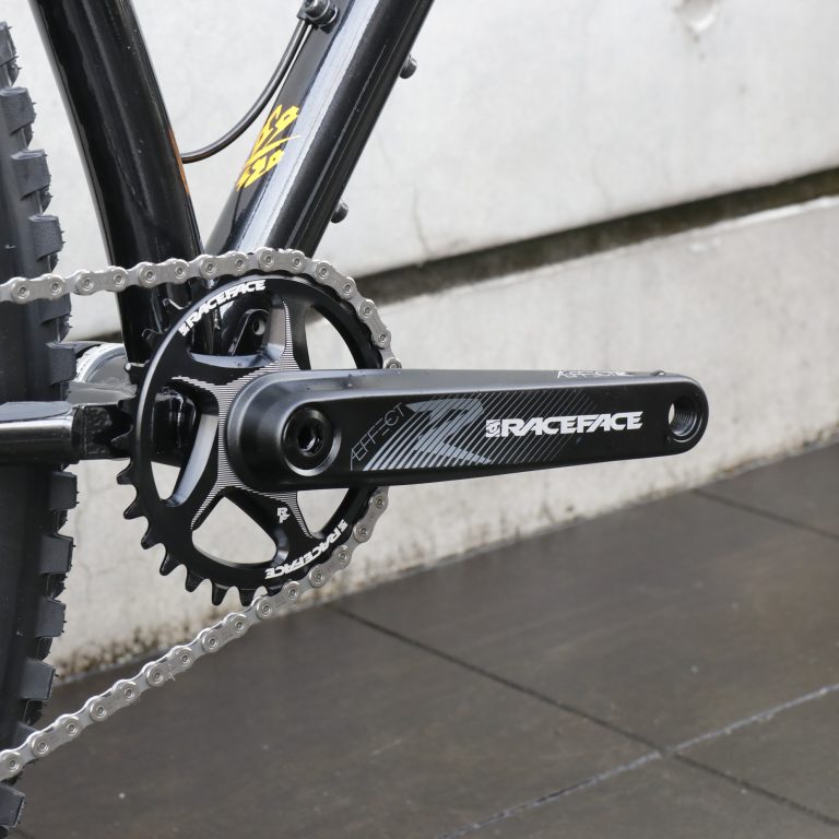 【2026年モデル】HONZO ESD クロモリ ハードテイル ハードテイル ダウンヒル Marzocchi Bomber Z1 SHIMANO 12速 MIX スライダーエンド MTB トレイルバイク 自走 下り系 MTB