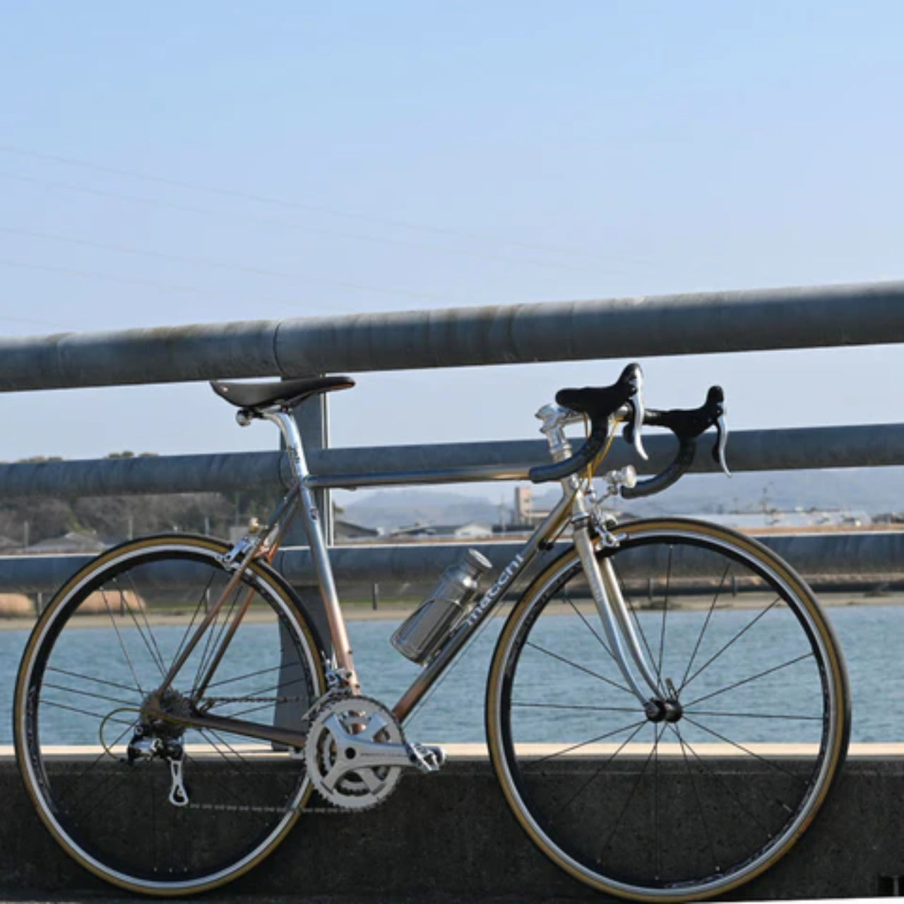 KiLEY ビンテージライト V3 FRONT｜300ルーメンのクラシックフロント