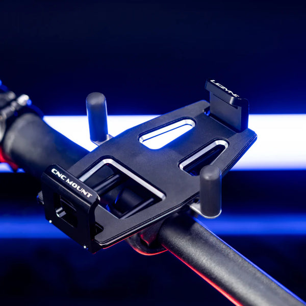 【在庫セール！】CNC PHONE MOUNT