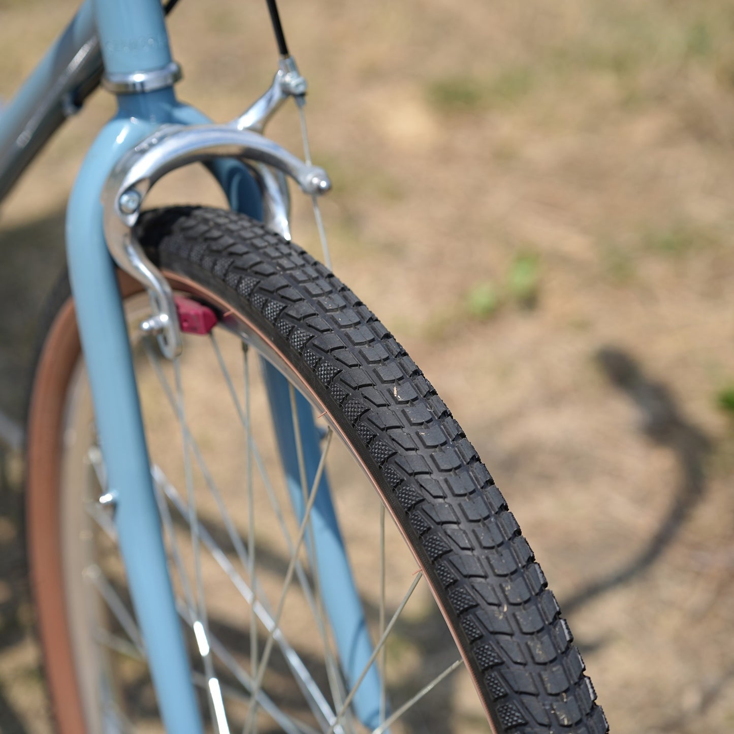 Trove 街乗り自転車 スタッガードバイク セミブロックタイヤ シティクルーザー シングルスピード風 カスタムしやすい自転車 アップライトポジション