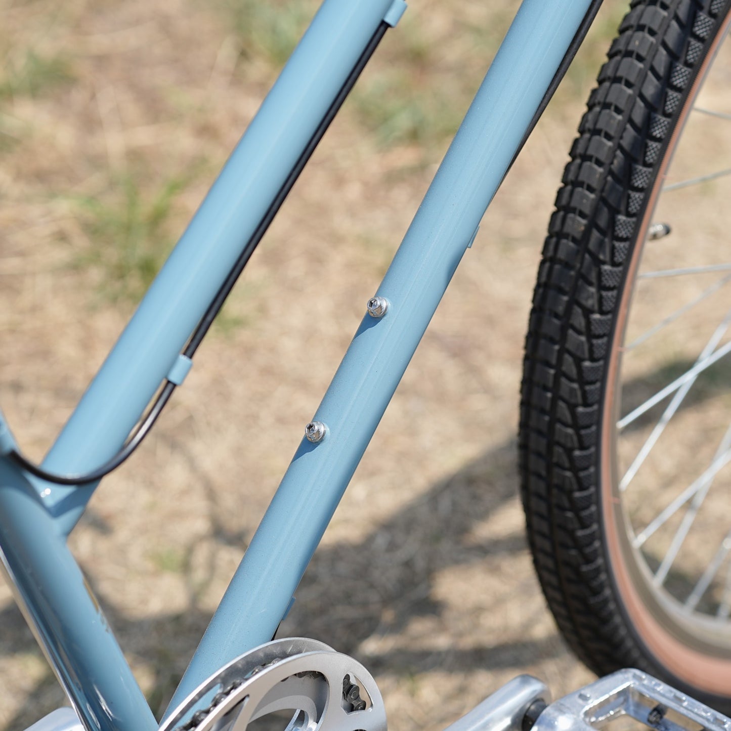 Trove 街乗り自転車 スタッガードバイク セミブロックタイヤ シティクルーザー シングルスピード風 カスタムしやすい自転車 アップライトポジション