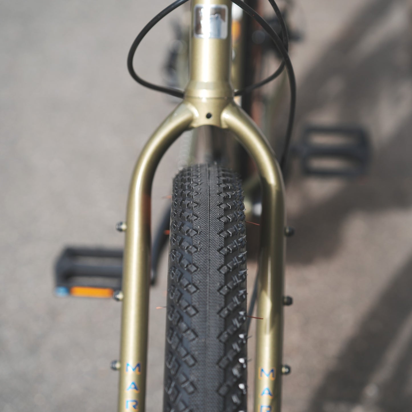 【2026年モデル】MUIRWOODS 27.5 Marin Bikes ミヤウッズ 27.5 クロモリバイク 油圧ディスクブレーキ 自転車 ツーリングバイク アドベンチャーバイク グラベルロード