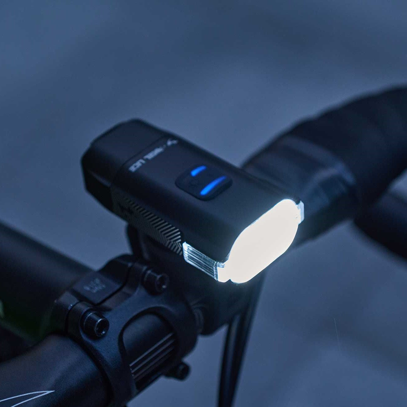 RIGEL LITE moonライト 自転車フロントライト 高性能 USB充電式バイクライト 防水ライト IPX7 GoProマウント対応ライト デイフラッシュライト ナイトライド装備