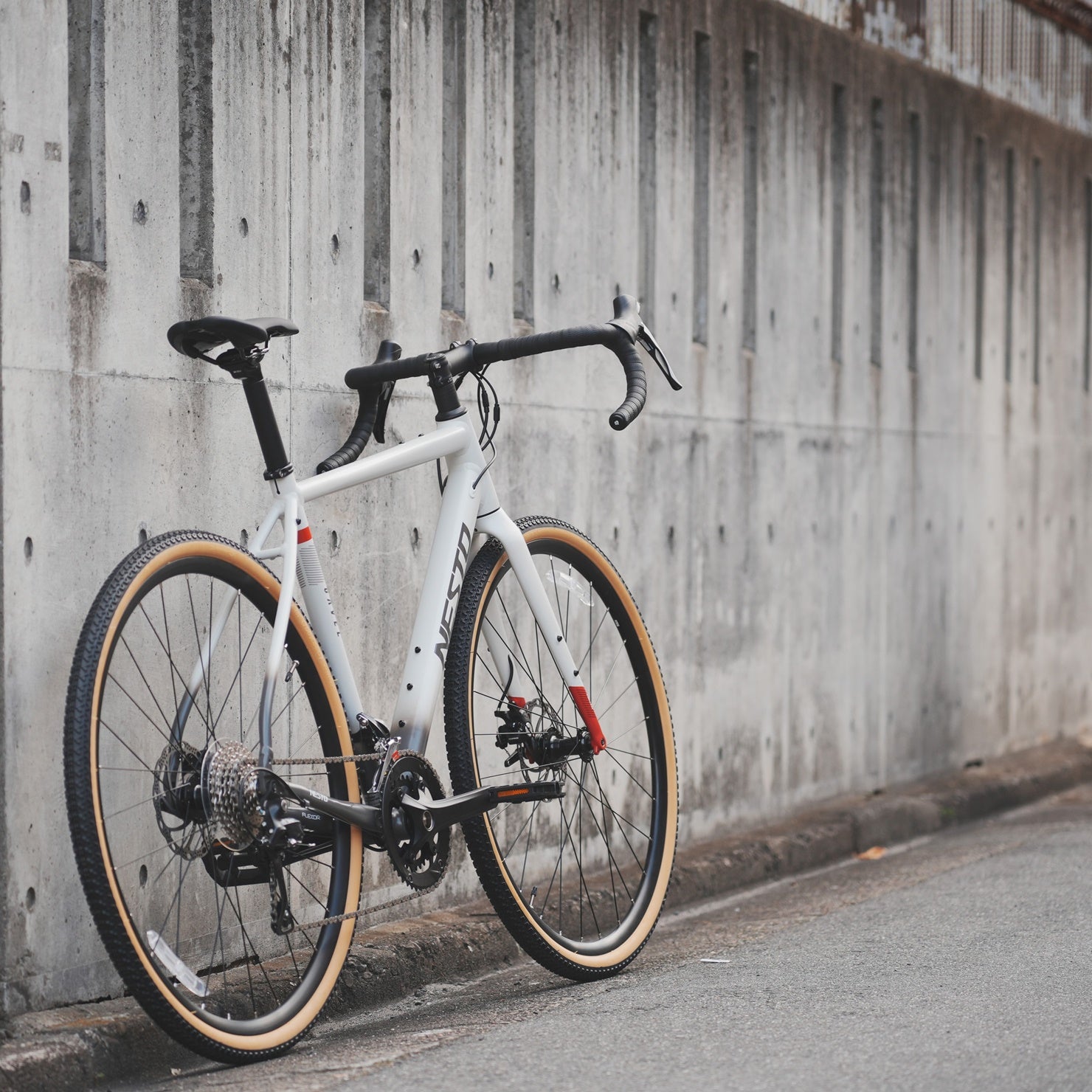 NESTO / 【2026年モデル】GAVEL – 京都の自転車屋 CYCLE SHOP eirin