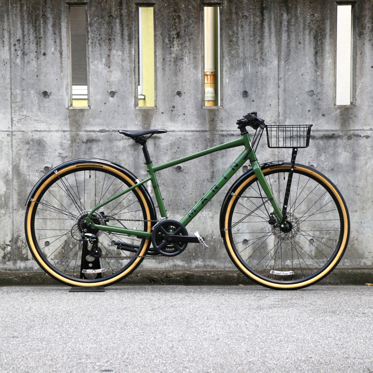 【アウトレット】CORTE MADERA DISC AF SE “everyday”カスタム MARIN クロスバイク コルトマデラ ディスク グラベルクロス アウトレット自転車 通勤自転車 WALD バスケット MKS ペダル