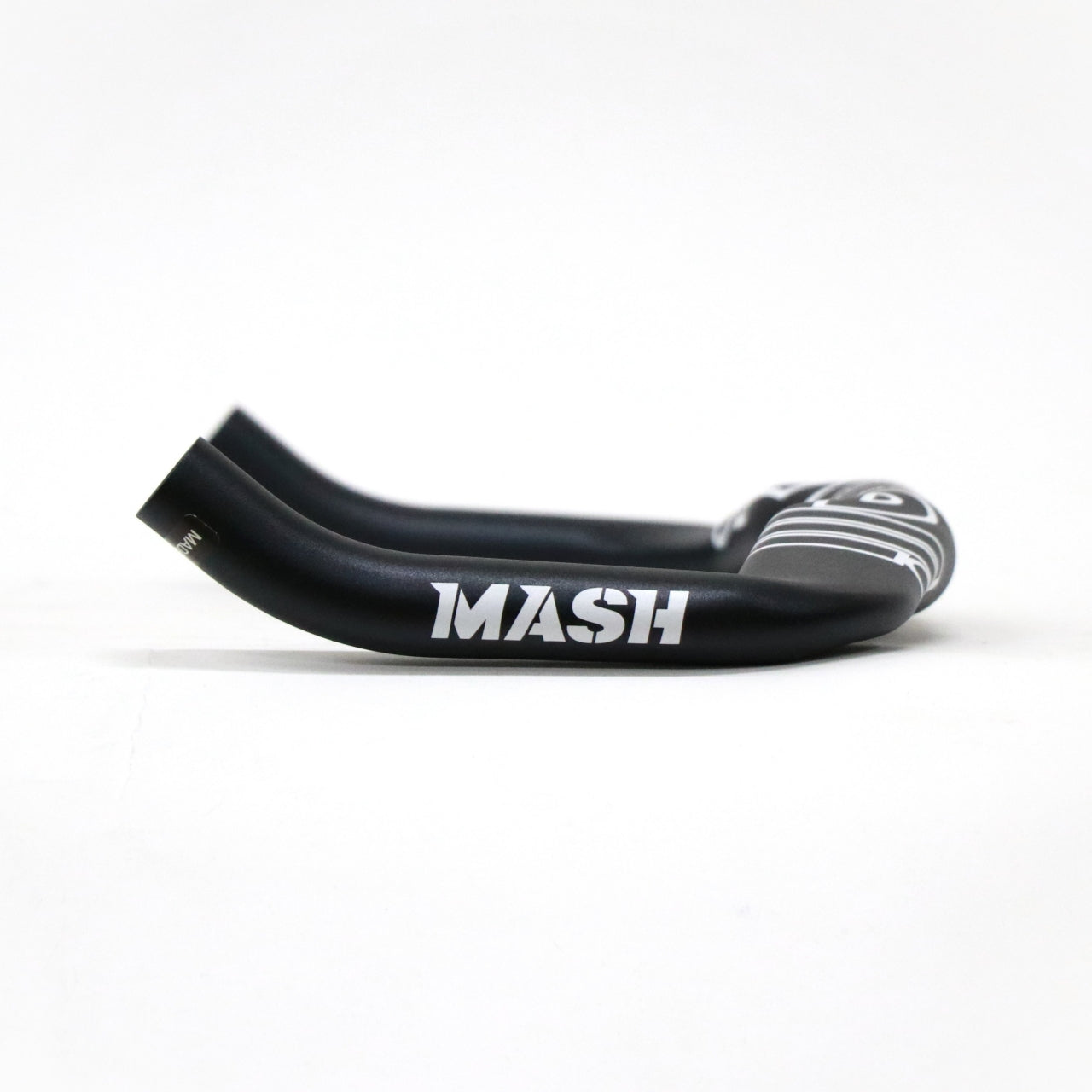 OUTLET Cinelli × MASH Bullhorn Bar 400mm｜ピストカルチャーを象徴