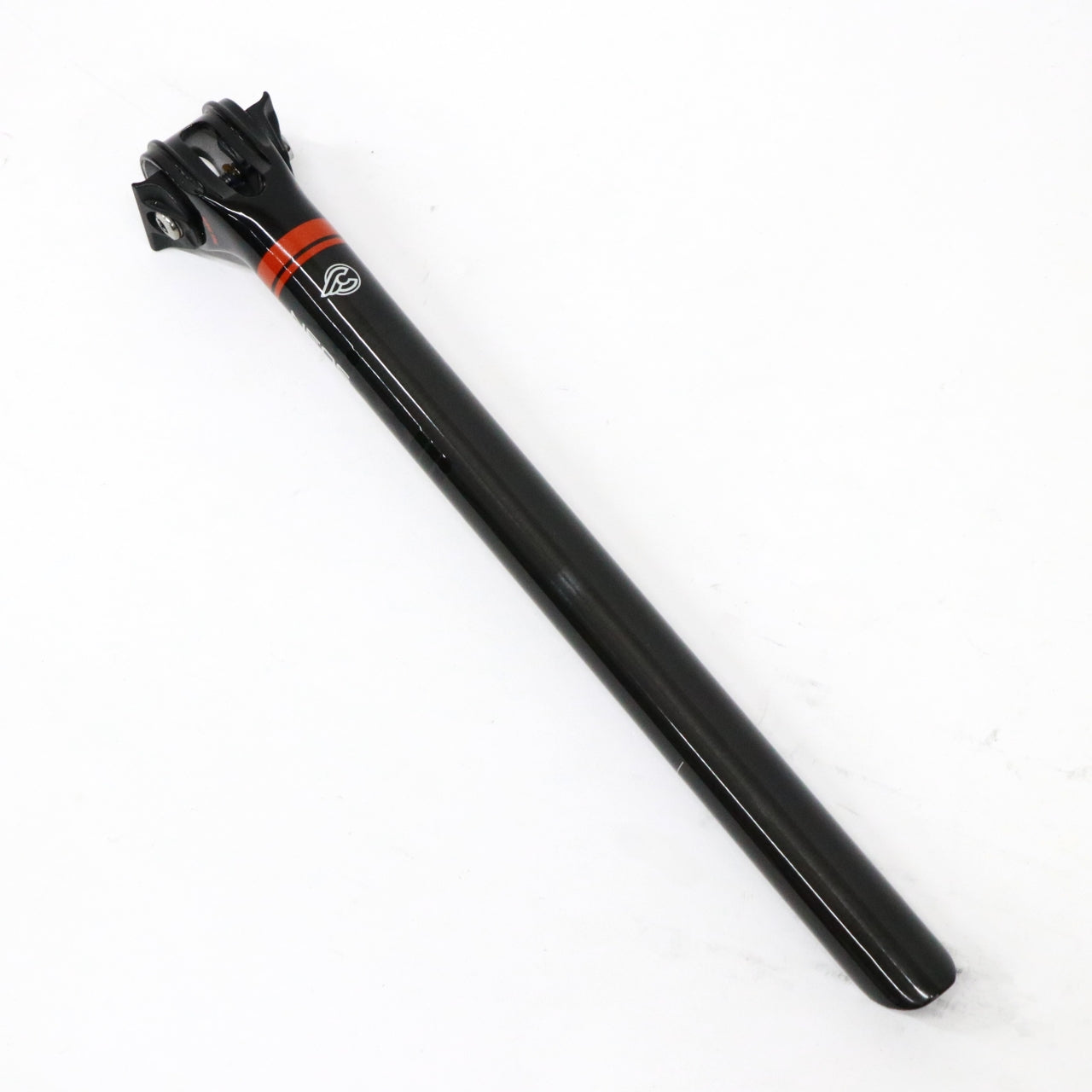 訳ありアウトレット】Cinelli NEOS Carbon Seatpost 27.2mm｜軽量性と