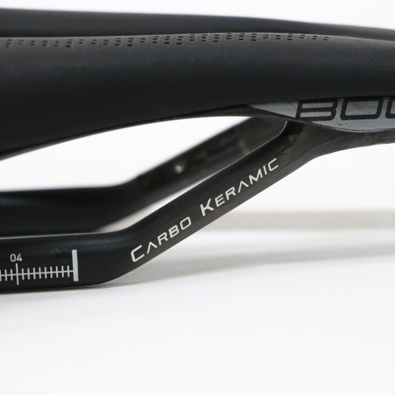 セライタリアSP-01 KIT CARBONIO SUPERFLOW サドル selle ITALIA / 【アウトレット】SP-01 BOOST KIT CARBONIO SUPERFLOW