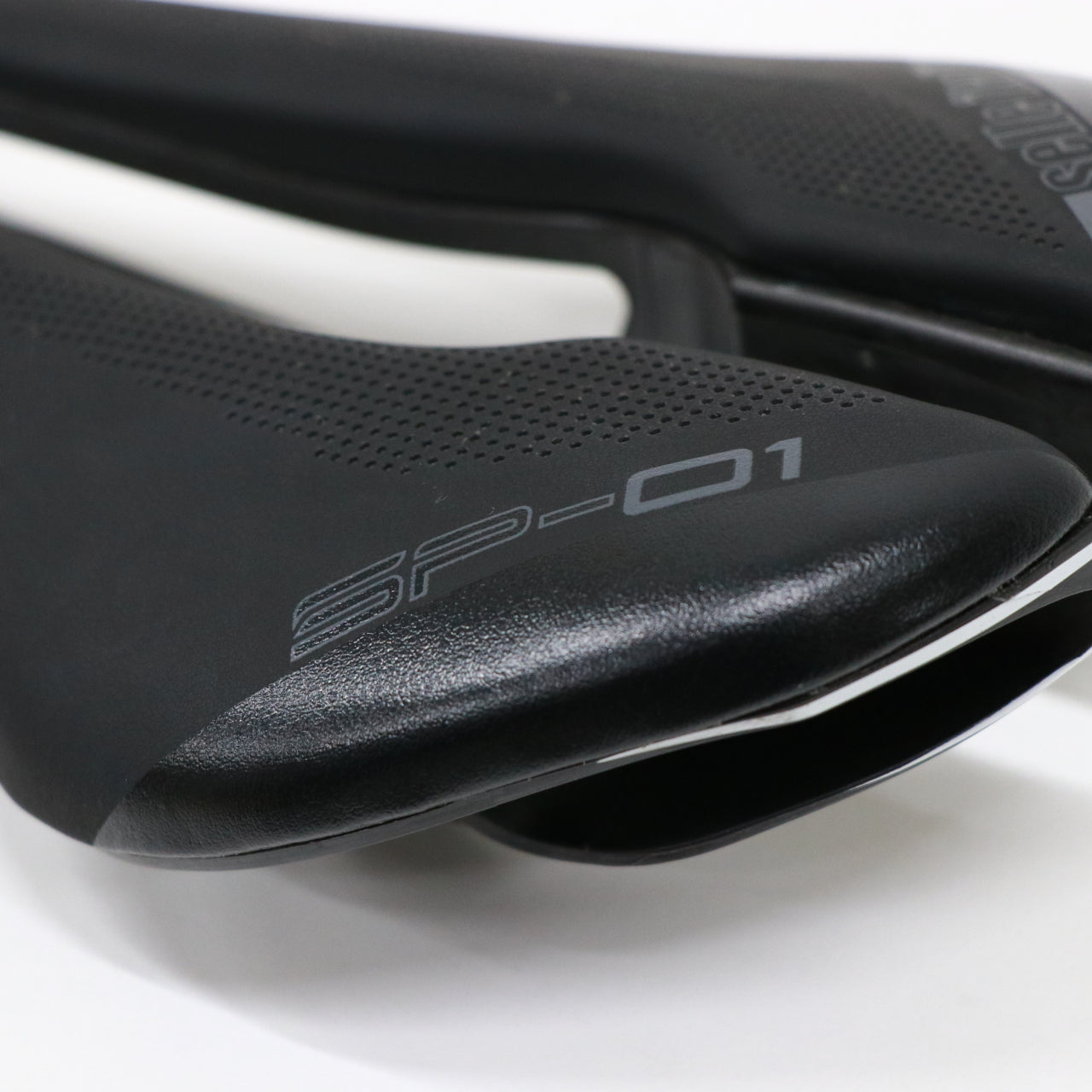 selle ITALIA / 【アウトレット】SP-01 BOOST KIT CARBONIO SUPERFLOW