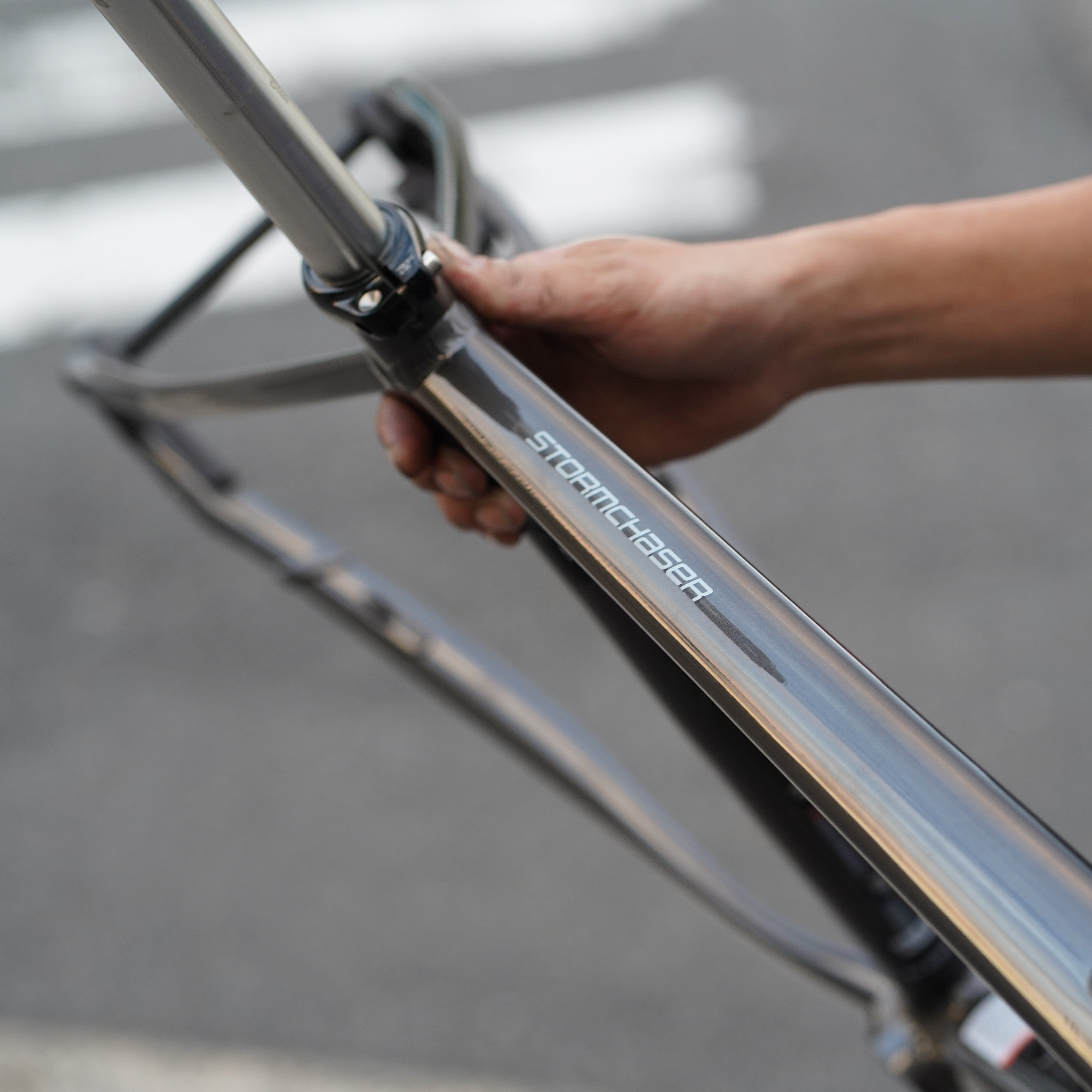 SALSA CYCLES STORMCHASER（Frame Fork）｜悪天候を走り抜くシングル