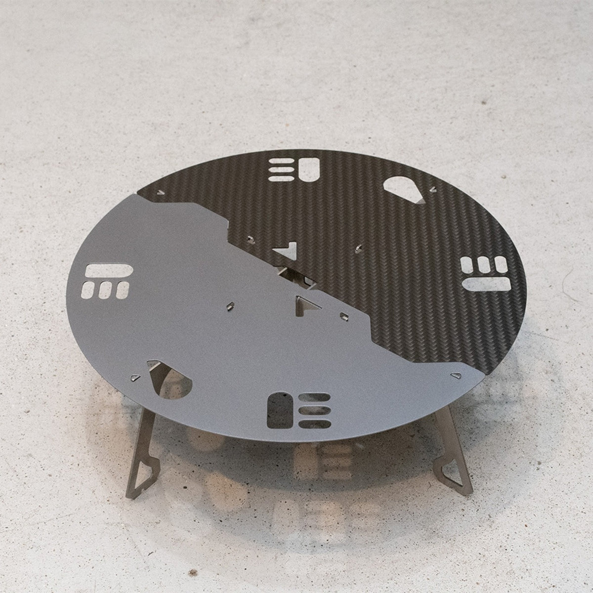 Circle Table