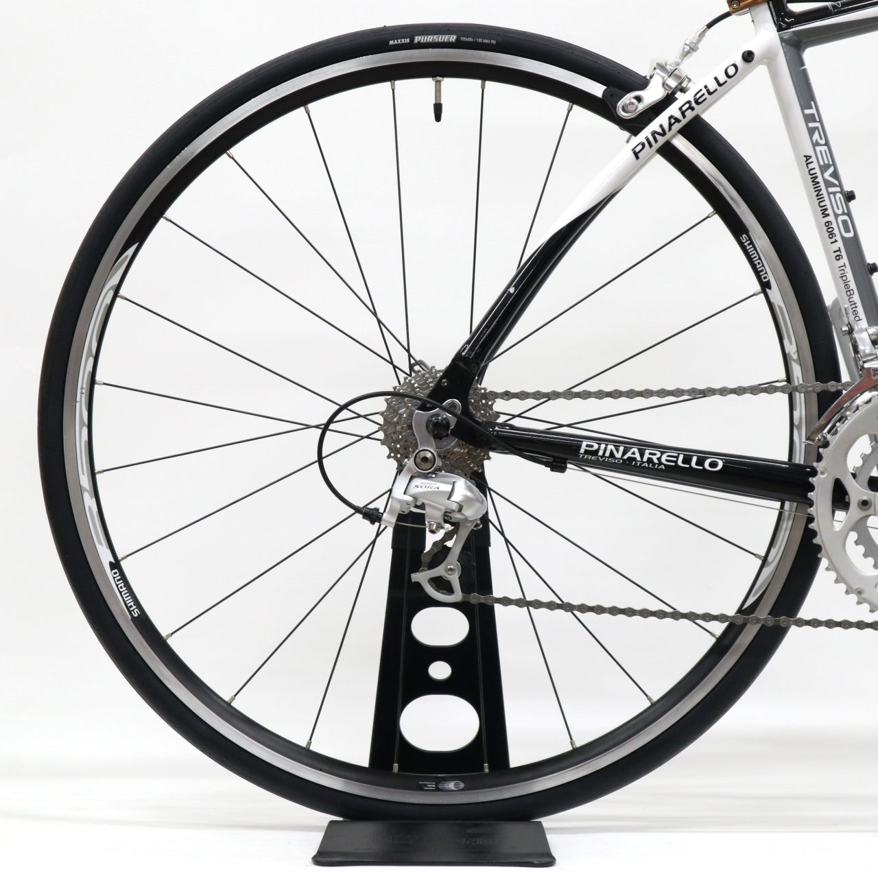 中古】2011 PINARELLO TREVISO｜450サイズ・軽量フラットバーロード