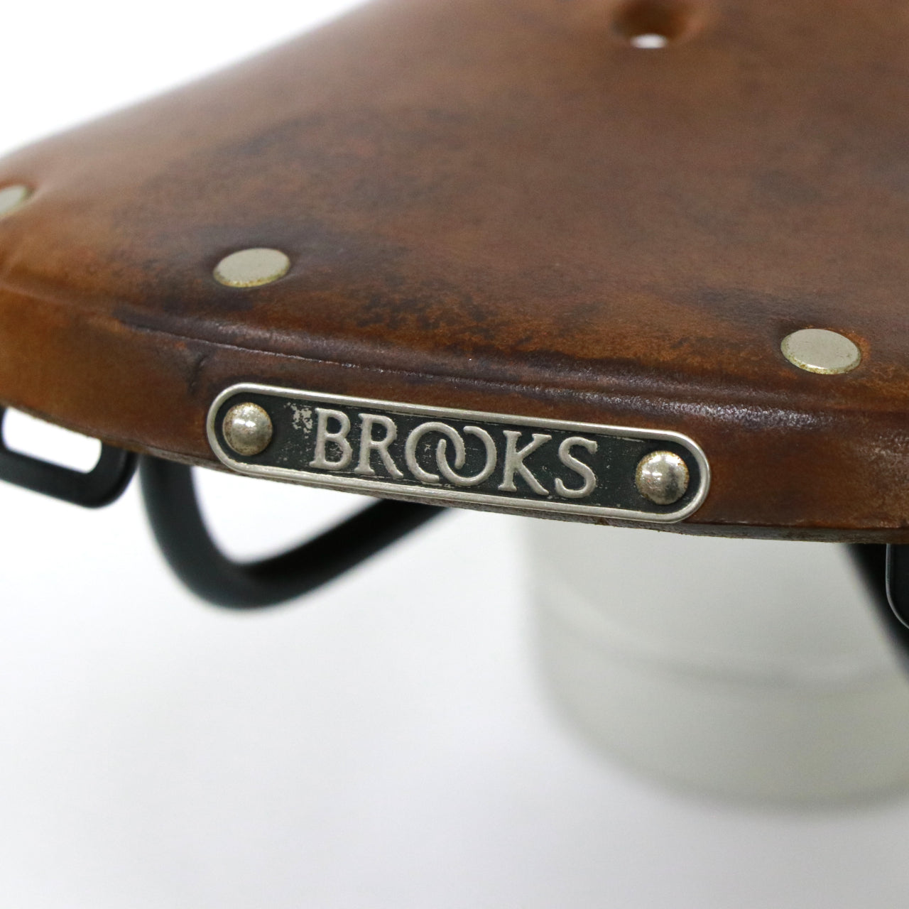 BROOKS B17 STANDARD（中古）｜使い込むほどに身体に馴染む、100年以上
