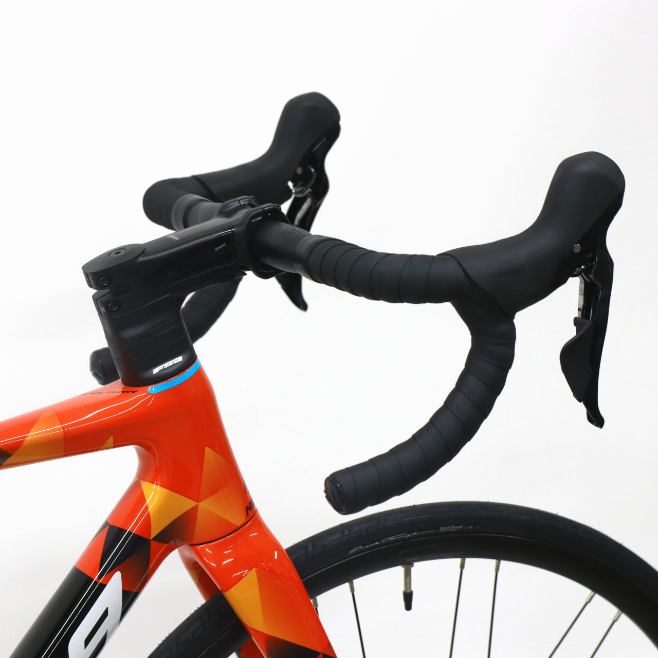MERIDA SCULTURA 4000（2023年モデル・中古）｜軽量CF3カーボン×105