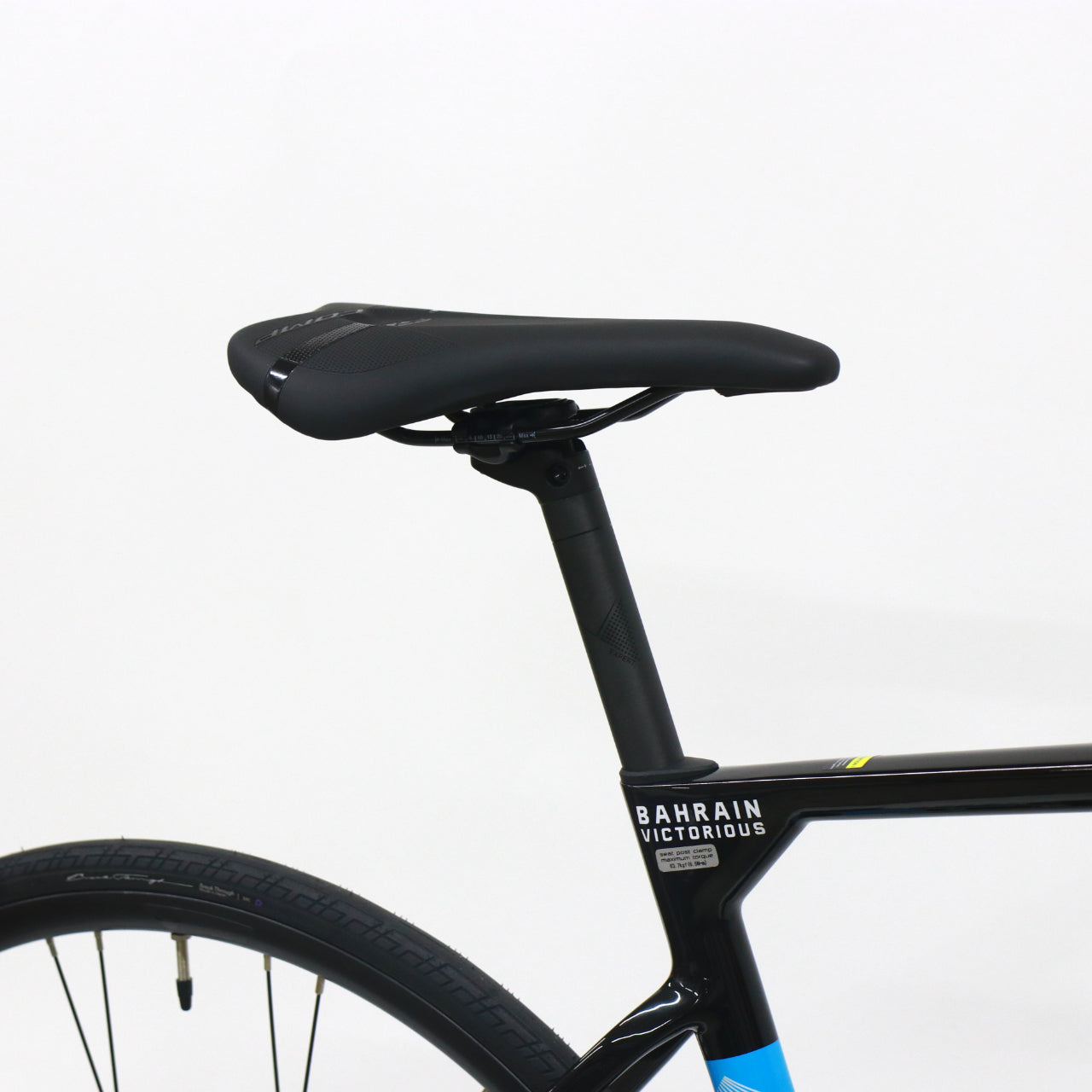 MERIDA SCULTURA 4000（2023年モデル・中古）｜軽量CF3カーボン×105