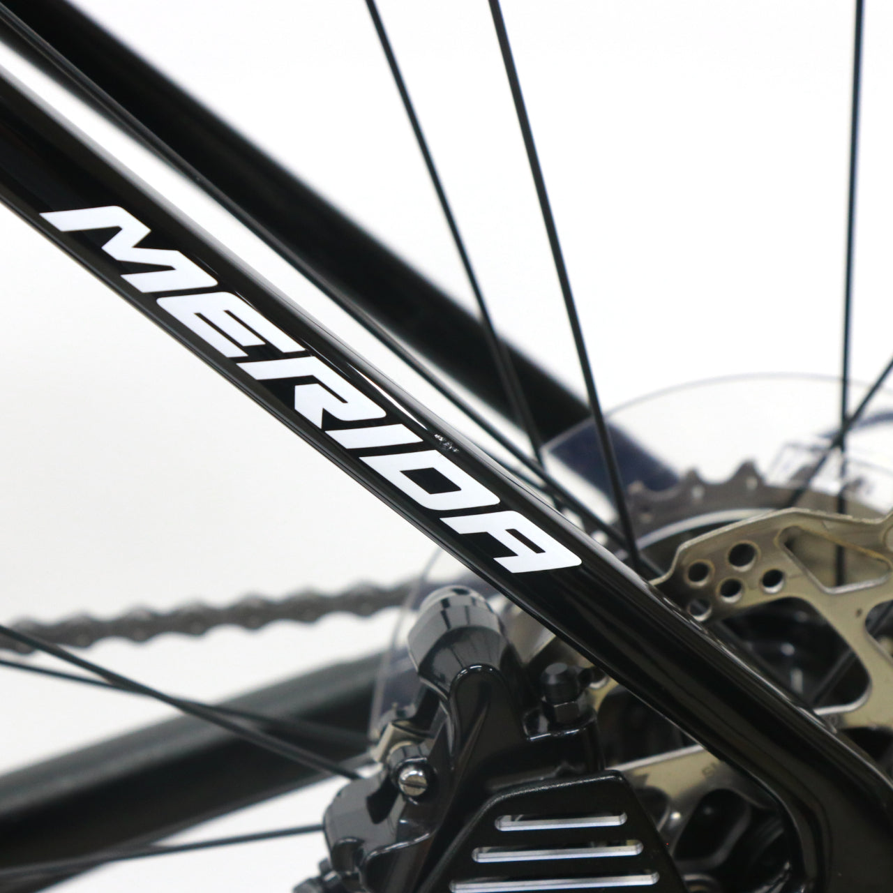 【中古】【2023年モデル】SCULTURA 4000 メリダ カーボンロード 中古 SCULTURA 4000 TEAMレプリカ カラー カーボンロード 初心者 105油圧ディスク ミドルグレード ロードバイク バーレーンヴィクトリアス