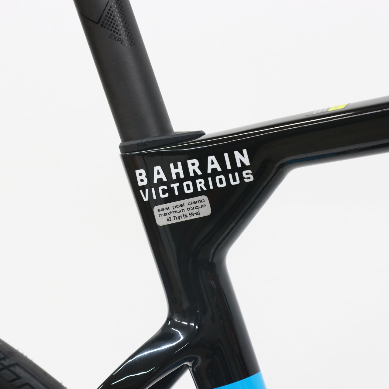 【中古】【2023年モデル】SCULTURA 4000 メリダ カーボンロード 中古 SCULTURA 4000 TEAMレプリカ カラー カーボンロード 初心者 105油圧ディスク ミドルグレード ロードバイク バーレーンヴィクトリアス