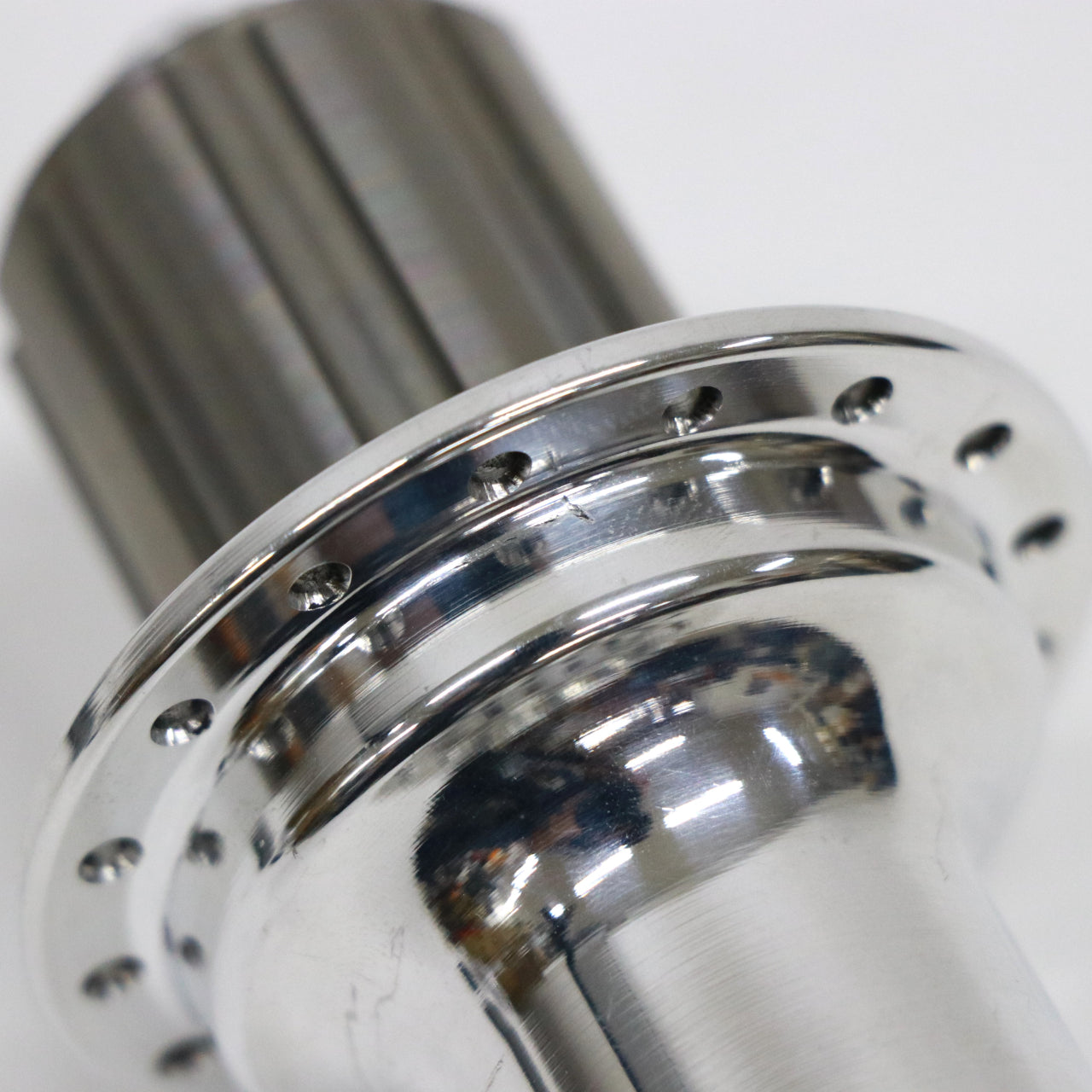 【中古】LTA hubs 前後セット（32h） ホワイトインダストリーズ ホイールハブ