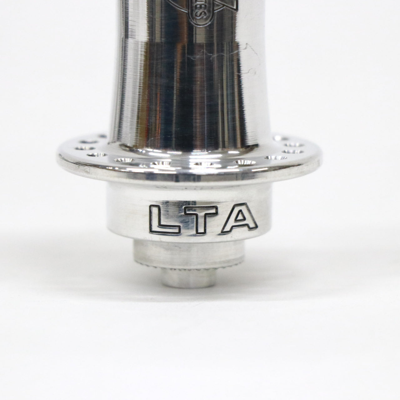 【中古】LTA hubs 前後セット（32h） ホワイトインダストリーズ ホイールハブ